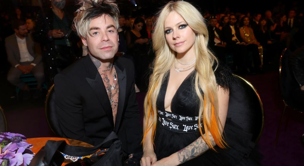 Avril Lavigne and Mod Sun
